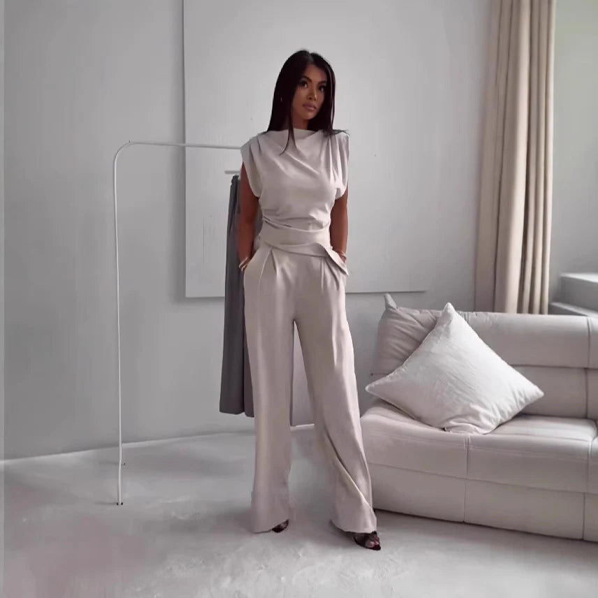 Arianna - Elegant Two Piece