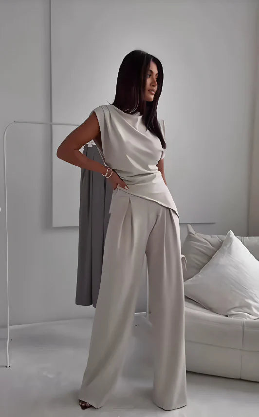 Arianna - Elegant Two Piece