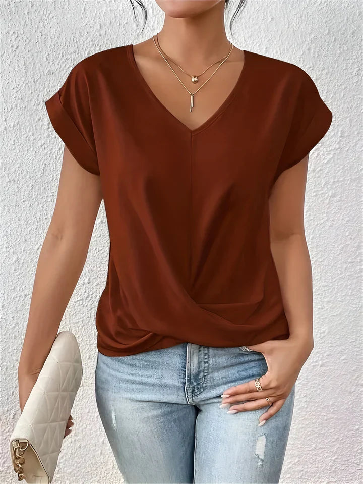 Sophie | Cute V-Neck Shirt