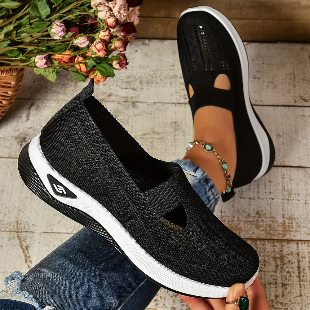 Danna | Relaxed Fit Shoes